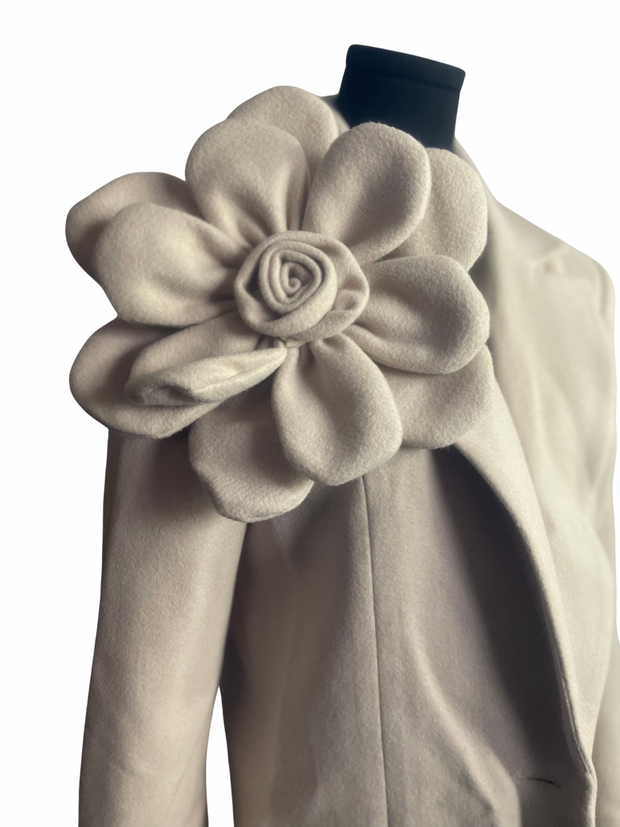 Bloom Shoulder Coat
